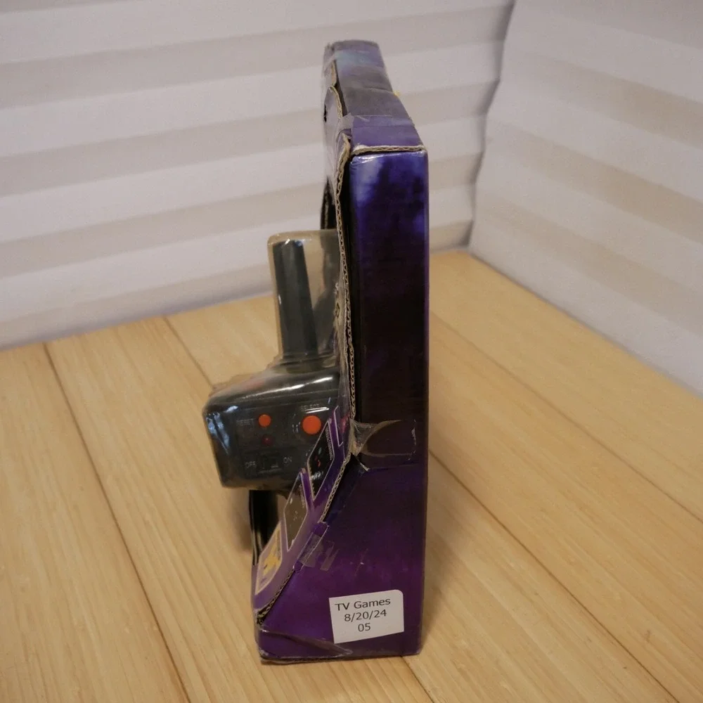 Atari‎ 10-in-1 Plug & Play TV Games (Jakks Pacific TV game systems, 2002) - 05